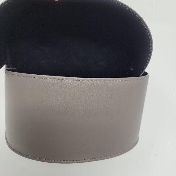 BCBGMaxAzria Grey Oversized Sunglass Case - Picture 7 of 7